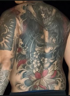 Eric Philippin - Acompañantes transexual in Muscat Photo 2 of 3