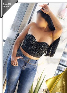 Erica Eroticas - puta in Bogotá Photo 4 of 12