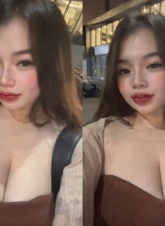 ERICA - masseuse in Makati City Photo 6 of 6