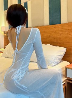 Erica - escort in Colombo Photo 4 of 4