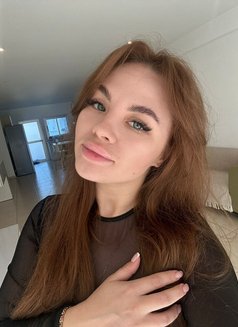 Erica - puta in Beirut Photo 11 of 14