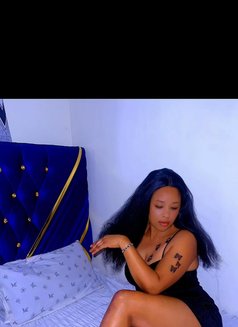 Ericah - puta in Dubai Photo 1 of 2