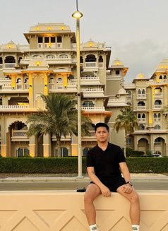 Erick Filipino in Dubai - Acompañantes masculino in Dubai Photo 5 of 6