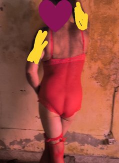 Ericka - Male escort in Maputo Photo 3 of 5