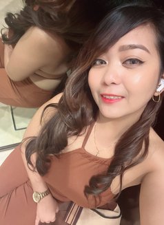 Eriikaa - puta in Dubai Photo 2 of 2