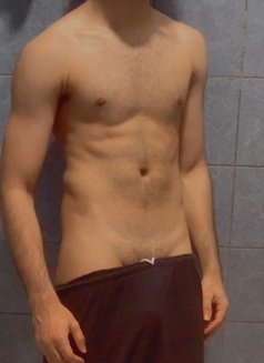 Erik For Women & Couples & Mistress - Acompañantes masculino in Dubai Photo 15 of 18