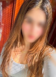 Erik - escort in Doha Photo 4 of 7