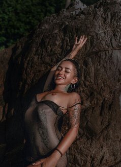 Erika - escort in Ko Samui Photo 8 of 9