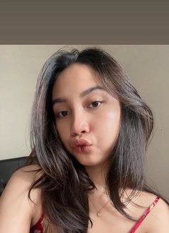 Erika - masseuse in Jakarta Photo 3 of 3