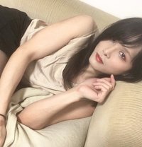 Japanese trans girl Erika - Transsexual escort in Tokyo