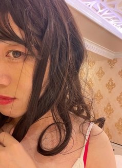 Erika K - Transsexual escort in Tokyo Photo 7 of 7
