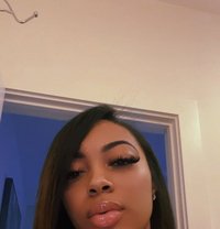 Erikka - dominatrix in Hamilton, Canada