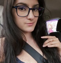 Erine - puta in Paris