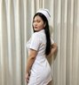 Erine - escort in Manila Photo 1 of 6