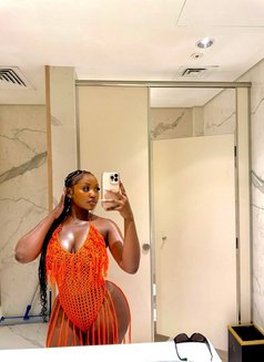 Erka Deepthroat and Full Service - escort in Dubai Photo 6 of 13