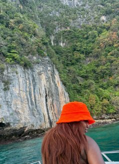 Erka Deepthroat and Full Service - escort in Dubai Photo 9 of 13