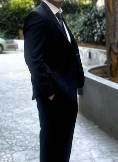 Erkin - Male escort in İstanbul Photo 1 of 9