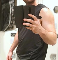Erkin - Male escort in İstanbul