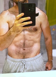 Erkin - Male escort in İstanbul Photo 5 of 9
