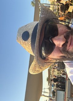 Eros - Male escort in Paphos Photo 2 of 4