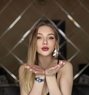 Erotic Escort Esenia - puta in Paris Photo 17 of 24