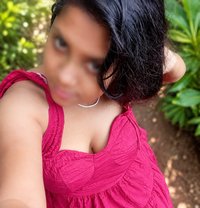 Erotic massage and Cam girl - escort in Colombo Photo 5 of 6