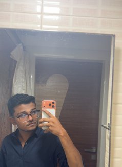 Erotic Massage and Fun 7.5 inches long - Acompañantes masculino in Mumbai Photo 2 of 4