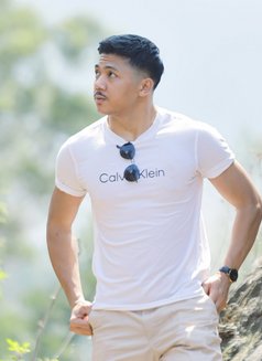 Erotic Massage - Male escort in Jakarta Photo 12 of 13