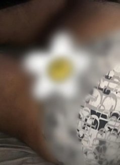 Erotic Men to Men Masseur - Male companion in Chennai Photo 1 of 4