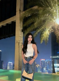 Errica - Acompañantes transexual in Jakarta Photo 13 of 14