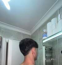 Ertoo - Male escort in İstanbul