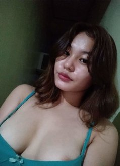 Escort and Massage Services and Camshow - puta in Manila Photo 2 of 5