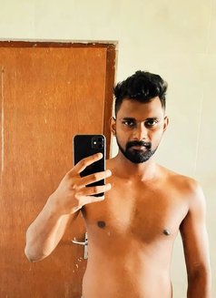 Escort Fantasy for Foreign, Local Ladies - Male escort in Colombo Photo 18 of 25