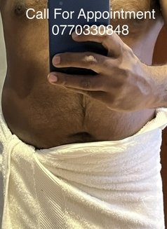 Erotic Massage - Only for Ladies - Male escort in Colombo Photo 1 of 14