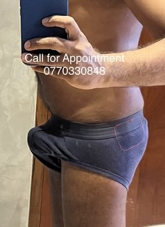 Erotic Massage - Only for Ladies - Male escort in Colombo Photo 5 of 14