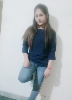 Escort Girl Priyanka With Best Service - escort in Mumbai Photo 8 of 8