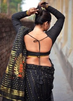 Monika bhabhi in Jaipur escort - puta in Jaipur Photo 1 of 5