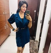 ꧁☆♧🦋 ༻♧☆꧂, Escort - puta in Chennai