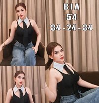 Escort Ladies in MNL (Nuru) - puta in Manila Photo 1 of 24