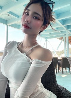 Escort Lady Remon - escort in Tokyo Photo 4 of 8