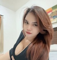 Escort Nadien in Bali - puta in Bali