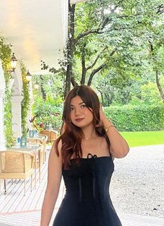 Escort Priyashi - escort in Pokhara Photo 2 of 3