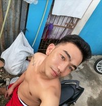 ESCORT SEAN GUZMAN - Male escort in Manila