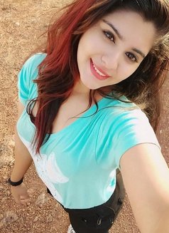 Escort service Gurgaon Nidhi - escort agency in Noida Photo 5 of 9