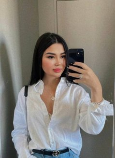 Russian Service Gurgaon - puta in Gurgaon Photo 1 of 1