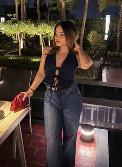 Escort Service - escort in Gurgaon Photo 2 of 3