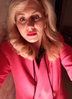 Burj Escort UAE ٧ vip DUBAI Claire news - puta in Dubai Photo 14 of 19