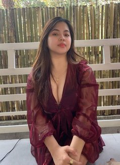 Escort With Free Massage/cam/content - escort in Manila Photo 3 of 4