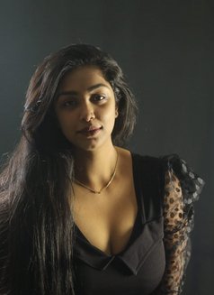 Escort With Girlfriend Experience - puta in Chennai Photo 3 of 4