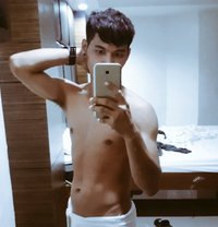 Escort Xander - Male escort in Manila